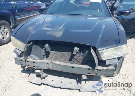 2011 Dodge Charger R/T из США, поврежденный, VIN 2B3CL5CT5BH513820